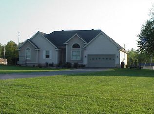 515 Livingston Rd, Hanson, KY 42413