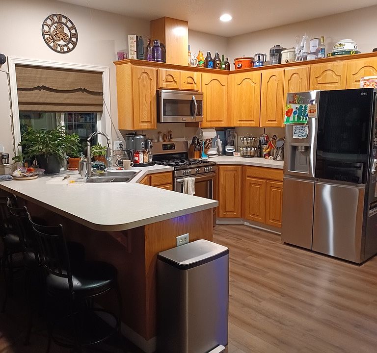 2nd image of 3501 NE 98th St