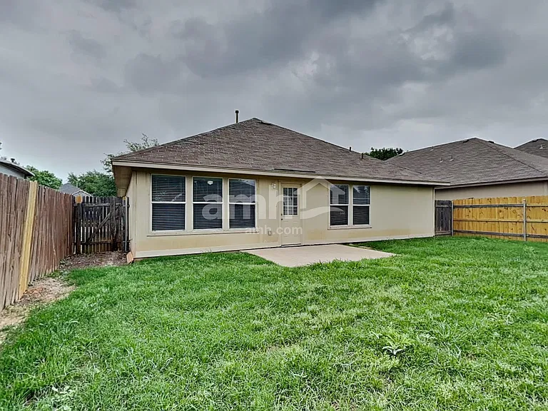 15003 Nordyke Ln — Photo 16