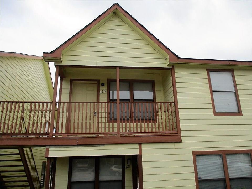 1st image of 323 Ware Dr