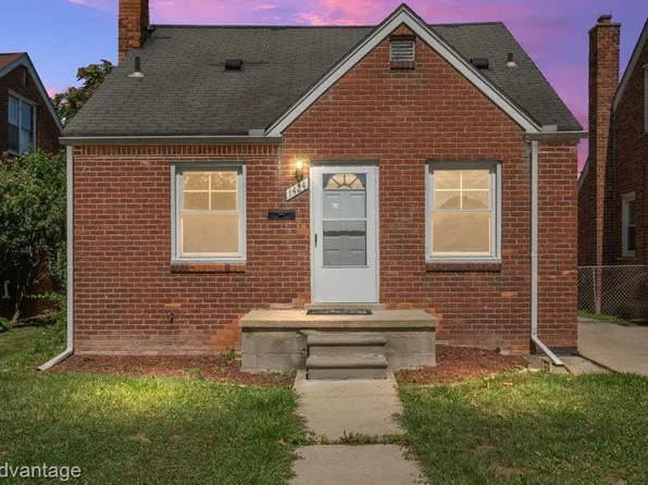 1424 Mayflower Ave, Lincoln Park, MI 48146