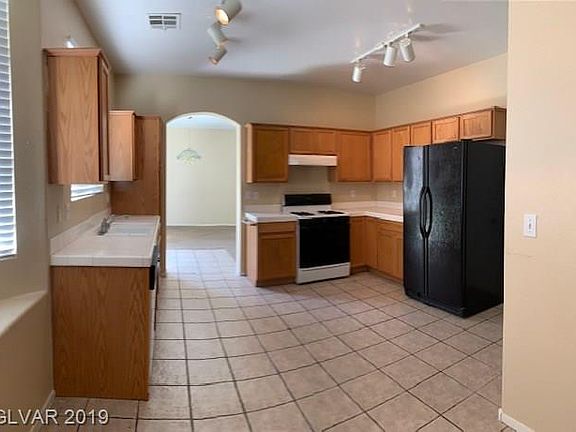 3rd image of 2317 Buffalo Run Ave