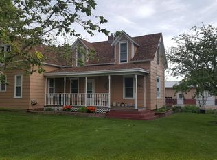 3608 E Seedling Mile Rd, Grand Island, NE 68801