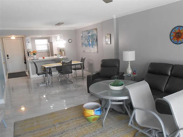 4540 N Ocean Dr #210 — Photo 19