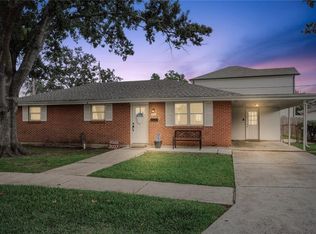 1013 Neyrey Dr, Metairie, LA 70001