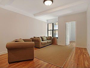 2nd image of 12 W 72nd St APT 6A