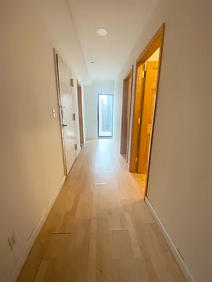 Rented by MOTION New York | media 10