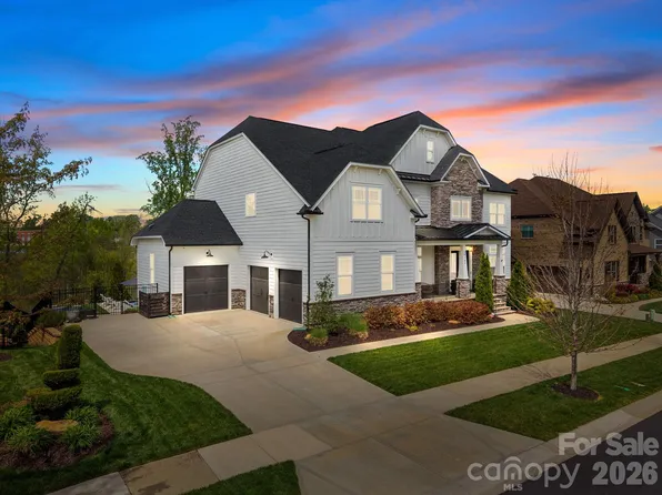 18509 Doves Crest Rd, Cornelius, NC 28031