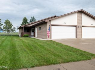 2008 E Capitol Ave, Bismarck, ND 58501