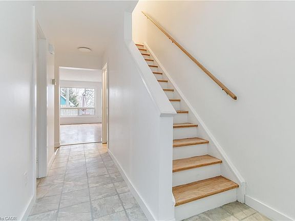 5th image of 2166 Upper Middle Rd #3