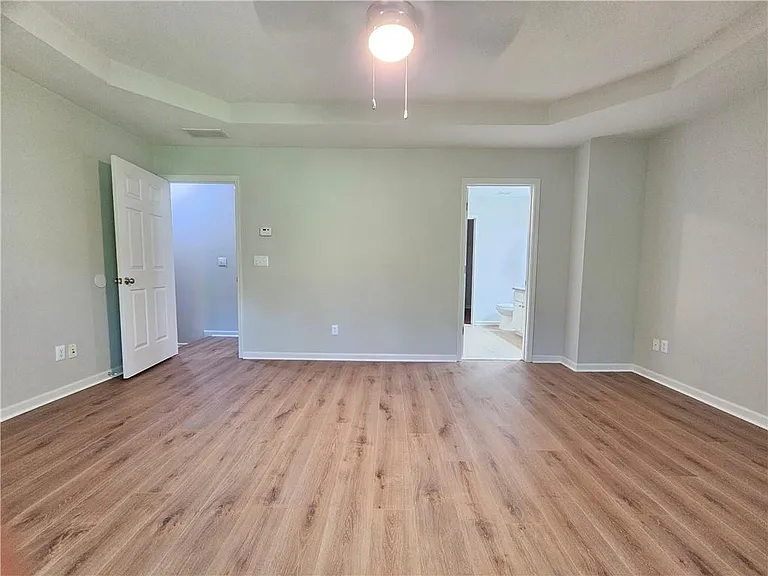 1999 Hailston Dr — Photo 11