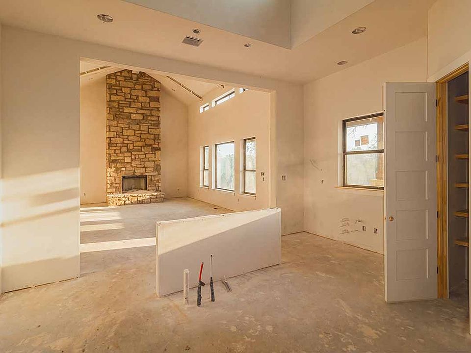 2nd image of LOT 14 Hondo Rdg