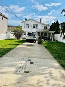 911 First Avenue, Franklin Square, NY, 11010