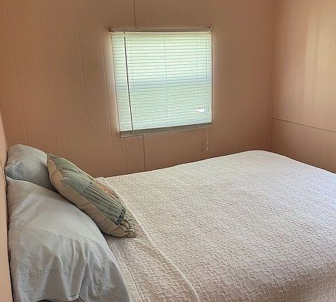 4th image of 39963 W Oliver Cir