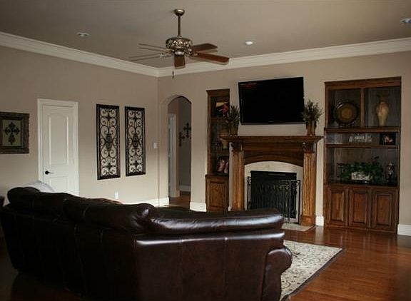 4th image of 3306 Vista Lake Cir