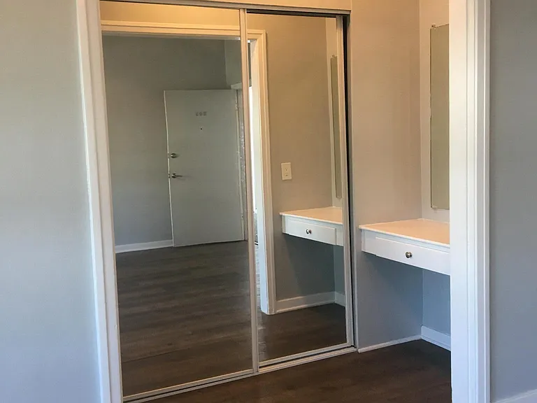 Closet/Vanity