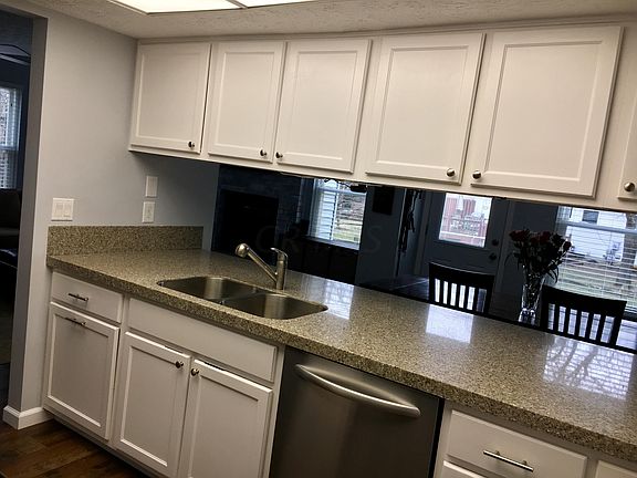 5th image of 3661 Sugar Loaf Ct