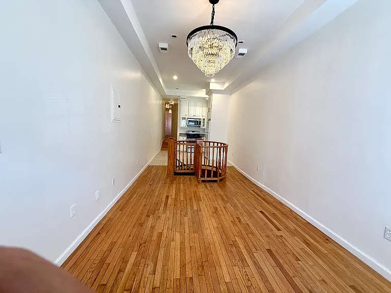 381 Palisade Ave #1F — Photo 6