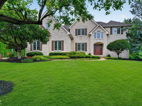 14520 Quail Pointe Dr, Carmel, IN 46032