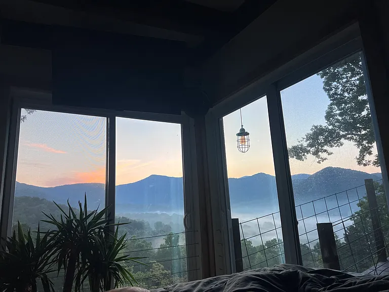 107 Tree House Trl — Photo 2