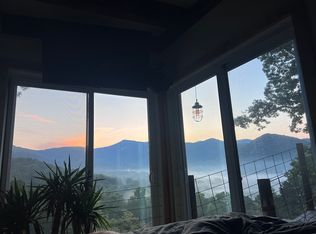 107 Tree House Trl, Blairsville, GA 30512