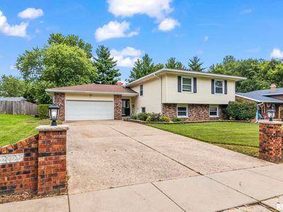 2125 Shabbona Dr, Springfield, IL, 62702
