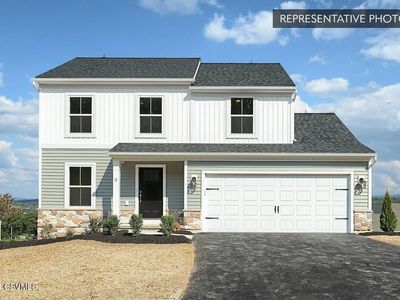 58 Village Ln, Berwick, PA, 18603