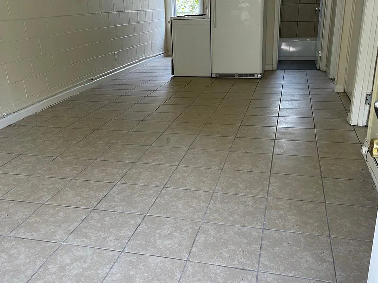 50 Welch Ave #50B — Photo 1