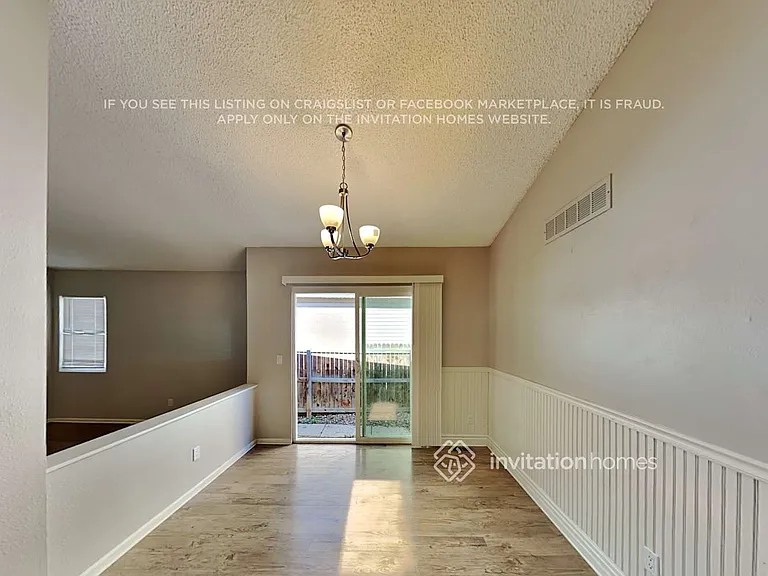 4265 E 133rd Pl — Photo 7