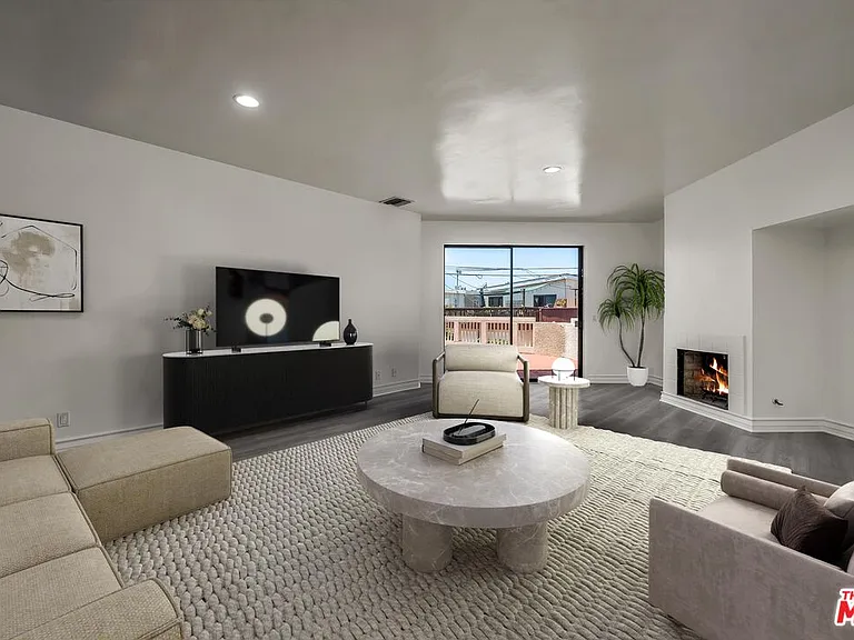 7301 Vista Del Mar Ave #A103 — Photo 7