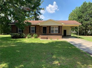 1271 Doc Brown Rd, Raeford, NC 28376