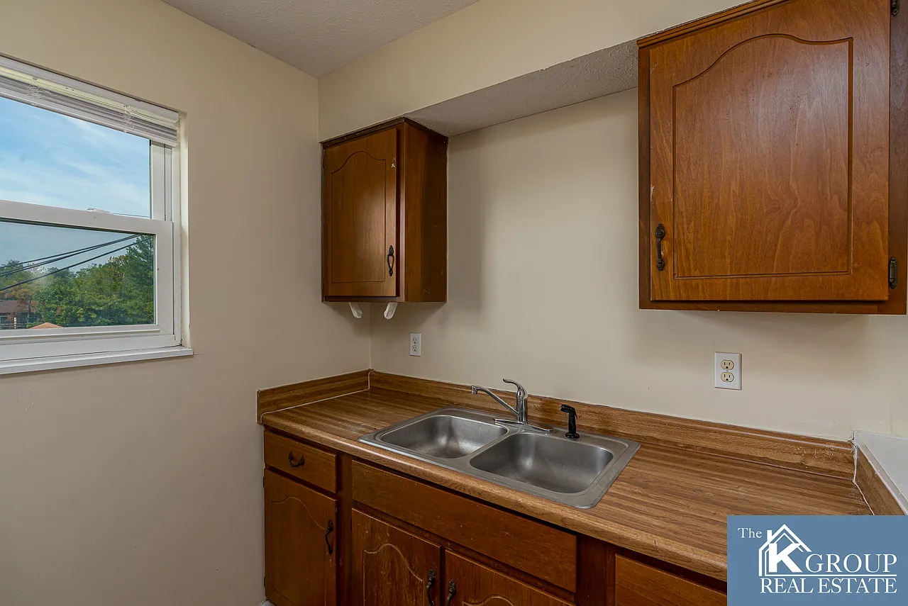 2 bed, 784 sqft, $850 — Photo 3