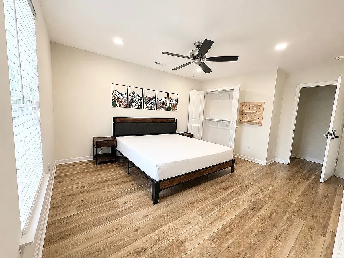 3026 Turf Ave NW — Photo 1