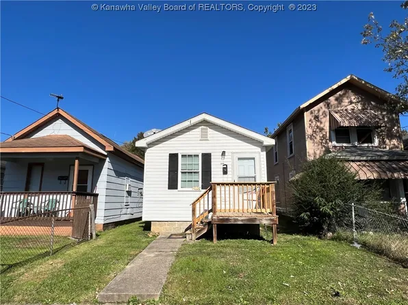 1222 7th Ave, Charleston, WV 25302