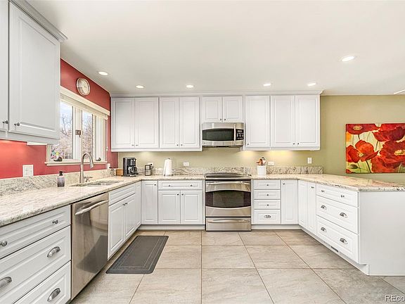 2nd image of 3425 Belcaro Ln