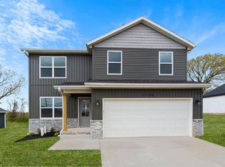 406 N Big Horn Rd, Nixa, MO 65714