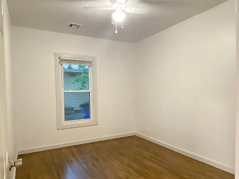 44 S Florence Ave — Photo 5