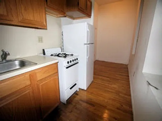 Rented by JM Preston Properties LLC | media 27