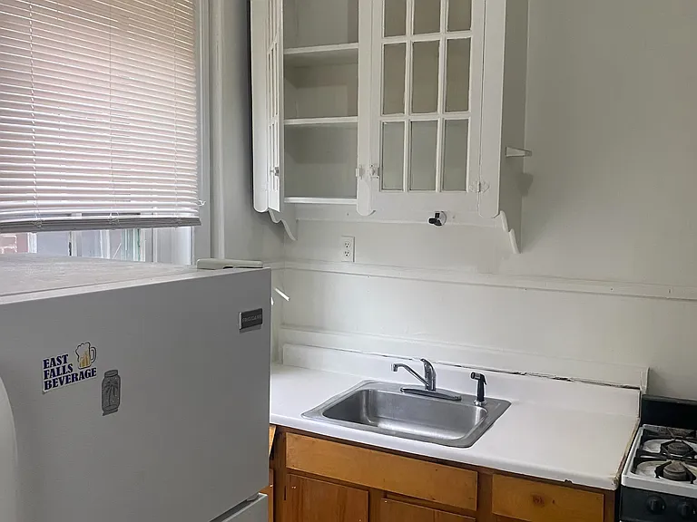 4175 Ridge Ave #2 — Photo 6
