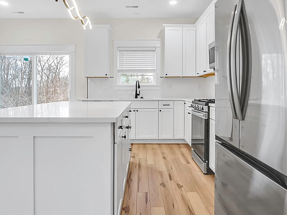 4th image of 4578 W Johanna Dr
