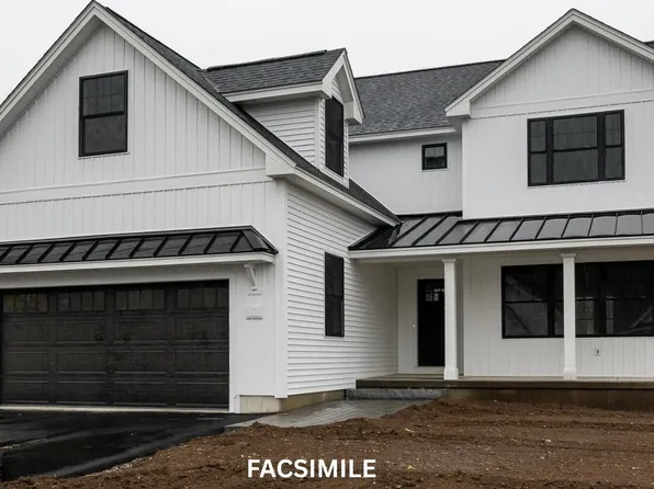 12 Robin Way #5, Chester, NH 03036
