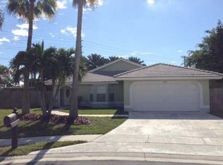 5017 Rosen Blvd, Boynton Beach, FL 33472