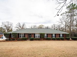 527 Iveys Scenic Dr, Albany, GA 31721