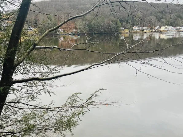 Route 107 Lake Sheridan, Factoryville, PA 18419