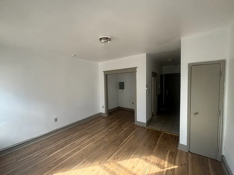 1429 N 15th St #1B — Photo 3