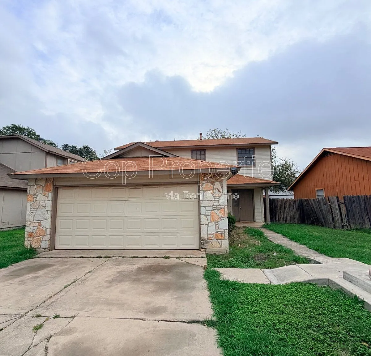 3 bed, 2.5 bath, $1,445 — Photo 1
