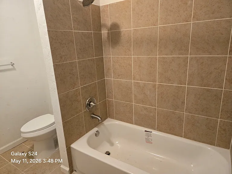 Upstairs Bathroom #1