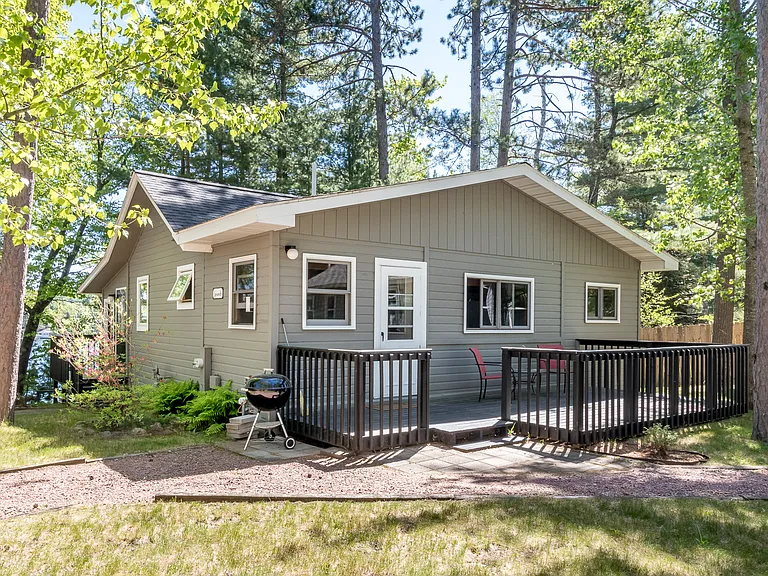 8308 Coachlite Cir — Photo 1