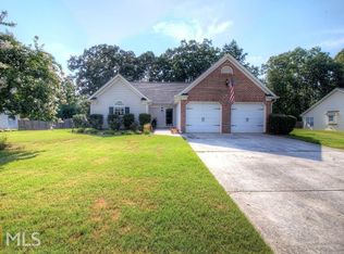 317 Hampton Oaks Cir, Villa Rica, GA 30180