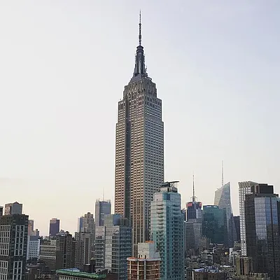 Rented by Bold New York | media 10